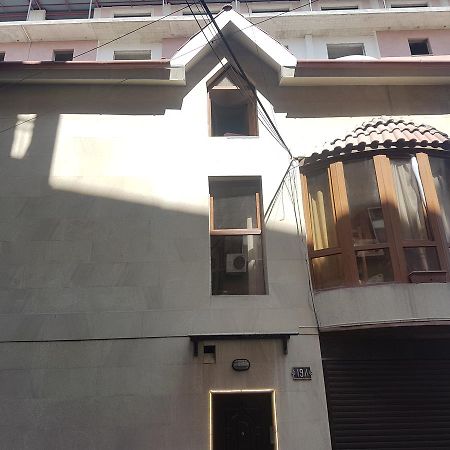 Destiny 1 Hostel Yerevan Exterior foto