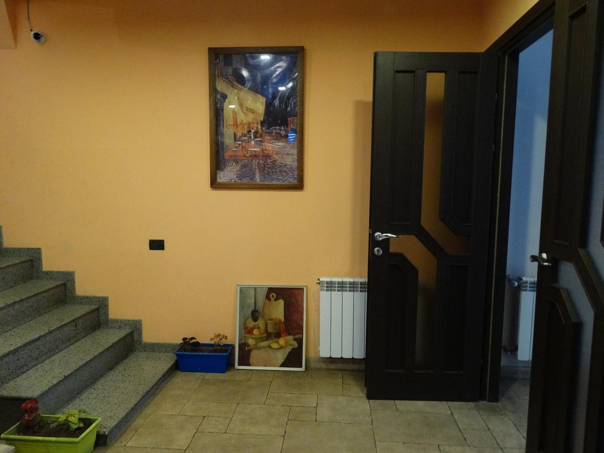 Destiny 1 Hostel Yerevan Exterior foto