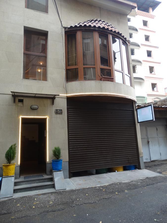 Destiny 1 Hostel Yerevan Exterior foto